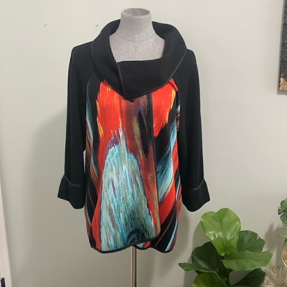 Michael Tyler Abstract Colorful Wrap Jacket With‎ Two Button Top Closure Size XL